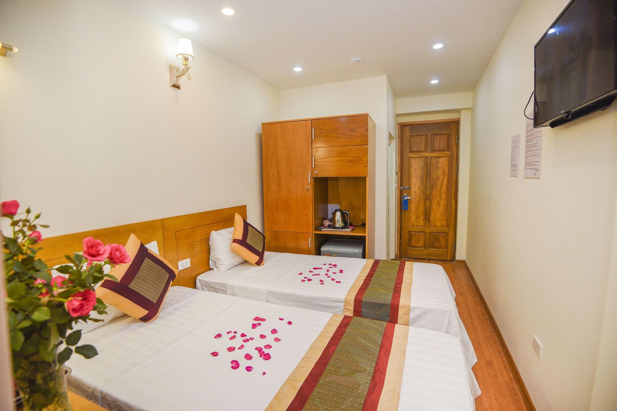 Old Town Palace Guest House Hanoi Exterior foto