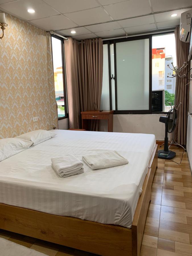 Old Town Palace Guest House Hanoi Exterior foto